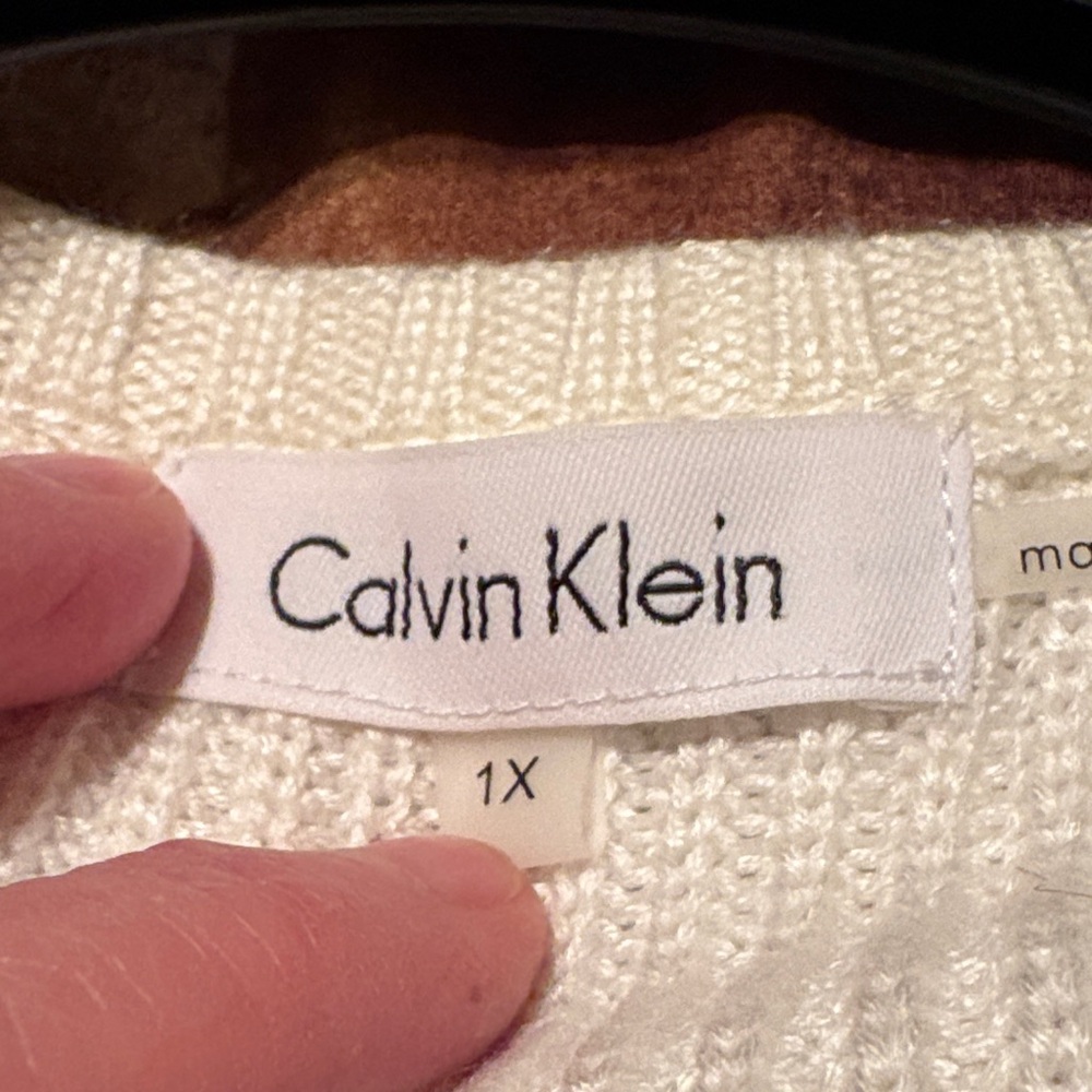 Calvin Klein Women's Tan Faux Fur Vest - Picture 4 of 4